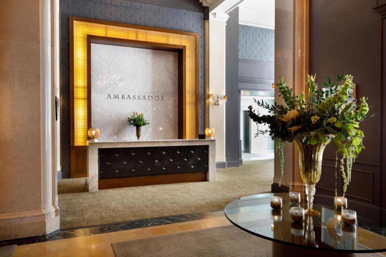 Ambassador Hotel Kansas City, Autograph Collection Buitenkant foto